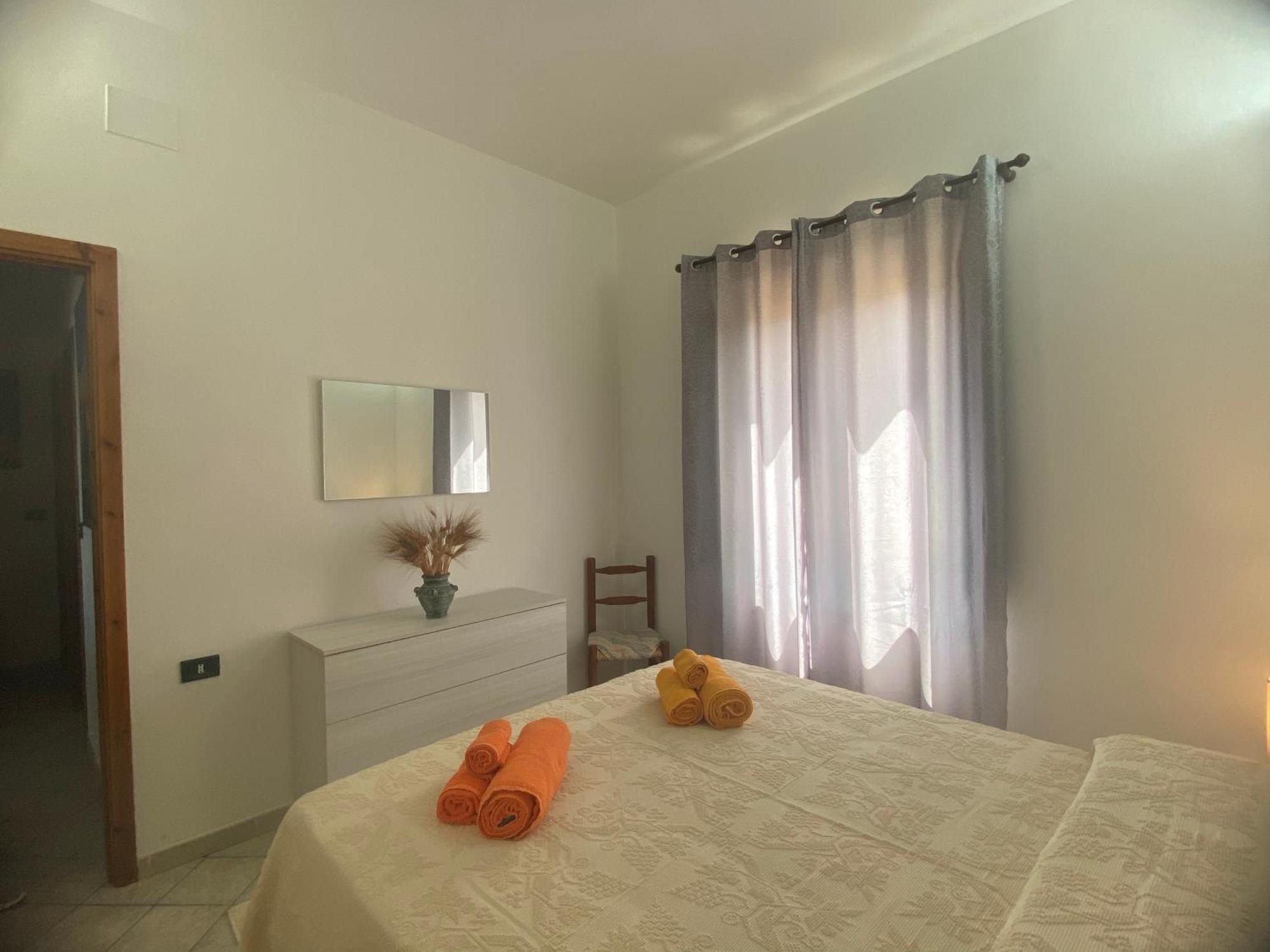 Ferienwohnung Il Bacio Del Sole Tertenìa Exterior foto